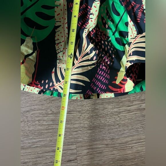 Forever 21 Tropical Leaf Print Mini Skirt - Picture 6 of 8